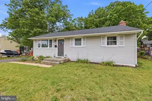 16 Valley Dr, Pine Hill, NJ 08021 - Photo 1