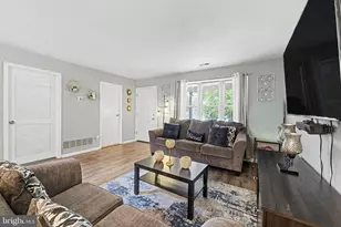 2 Hathaway Dr, Sicklerville, NJ 08081 - Photo 6