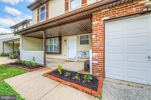 2 Hathaway Dr, Sicklerville, NJ 08081 - Photo 2