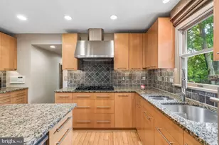 102 N Box Hill Dr, Cherry Hill, NJ 08003 - Photo 64