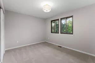 1 Bronwood Dr, Voorhees, NJ 08043 - Photo 28