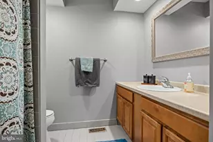 1410 Chanticleer, Cherry Hill, NJ 08003 - Photo 34