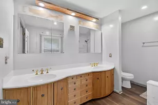 14 Cooper Run Dr, Cherry Hill, NJ 08003 - Photo 38