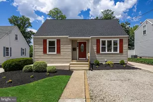 937 Clements Bridge Rd, Barrington, NJ 08007 - Photo 1