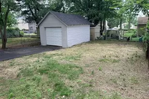 8325 Stow Rd, Pennsauken, NJ 08110 - Photo 18