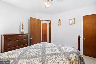 300 W 3rd Avenue, Barrington, NJ 08007 - Photo 22