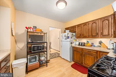 201 E 11th Avenue, Pine Hill, NJ 08021 - Photo 12