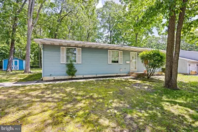 201 E 11th Avenue, Pine Hill, NJ 08021 - Photo 2