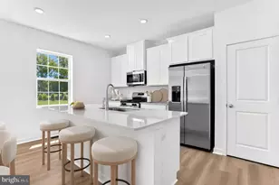 17 Handbell Ln, Sicklerville, NJ 08081 - Photo 4