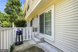 902 Tanglewood Dr, Sicklerville, NJ 08081 - Photo 4