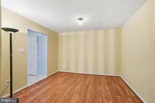 902 Tanglewood Dr, Sicklerville, NJ 08081 - Photo 10