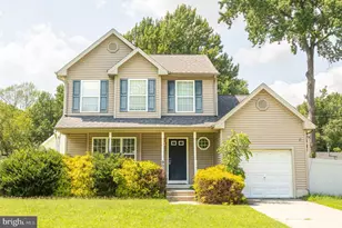 904 E Linden Ave, Lindenwold, NJ 08021 - Photo 1