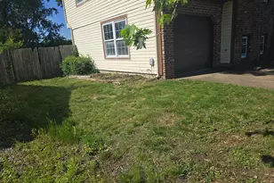 16 Constitution Rd, Clementon, NJ 08021 - Photo 2