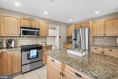 28 Regan Lane, Voorhees, NJ 08043 - Photo 14