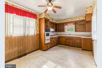 208 Lehigh Avenue, Gloucester City, NJ 08030 - Photo 6