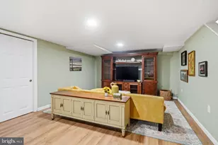 1152 Barbara Dr, Cherry Hill, NJ 08003 - Photo 44
