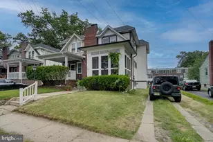 16 W Palmer Ave, Collingswood, NJ 08108 - Photo 1