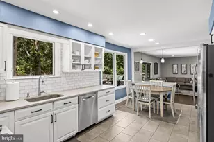 23 Briarwood Dr, Voorhees, NJ 08043 - Photo 10