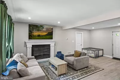 62 Higgins Avenue, Clementon, NJ 08021 - Photo 2