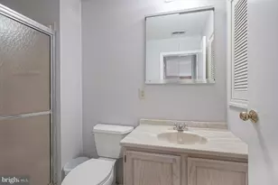 194 Tavistock, Cherry Hill, NJ 08034 - Photo 16