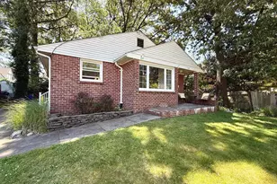 110 Garfield Ave, Collingswood, NJ 08108 - Photo 2