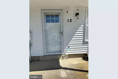12 Heatherwood Drive, Sicklerville, NJ 08081 - Photo 2