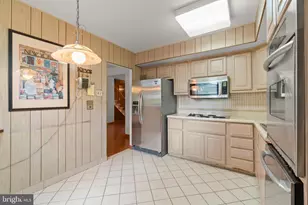 118 Chaucer Pl, Cherry Hill, NJ 08003 - Photo 8