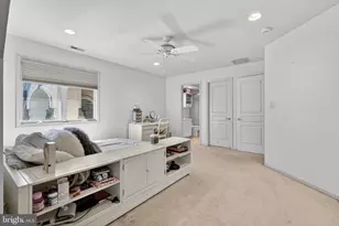 7 Cameo Ct, Cherry Hill, NJ 08003 - Photo 32