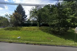 704 Laurel Rd, Lindenwold, NJ 08021 - Photo 1