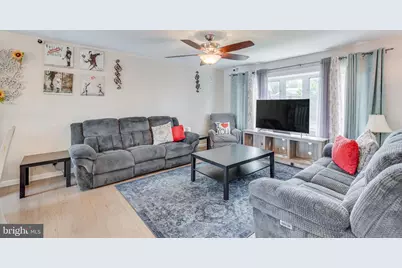 223 Fairmount Avenue, Gloucester Township, NJ 08012 - Photo 2