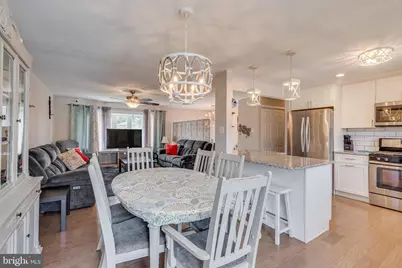 223 Fairmount Avenue, Gloucester Township, NJ 08012 - Photo 6