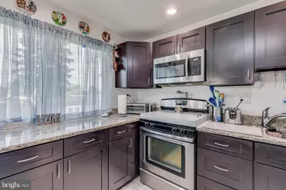 211 Fairmount Avenue, Gloucester Township, NJ 08012 - Photo 8