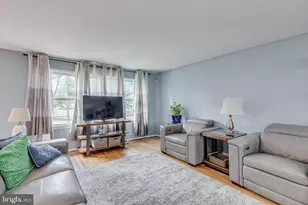 211 Fairmount Ave, Gloucester Township, NJ 08012 - Photo 2