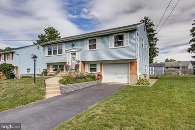 211 Fairmount Avenue, Gloucester Township, NJ 08012 - Photo 1