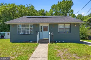 1348 Thompson Ave, Gloucester City, NJ 08030 - Photo 2