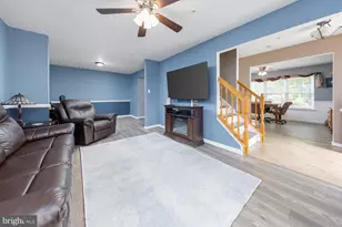 701 Tanglewood Dr, Sicklerville, NJ 08081 - Photo 4