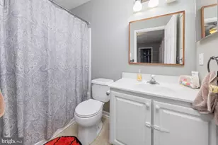 701 Tanglewood Dr, Sicklerville, NJ 08081 - Photo 16