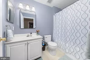 701 Tanglewood Dr, Sicklerville, NJ 08081 - Photo 14
