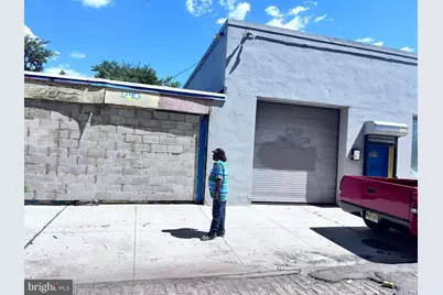 1240 Walnut Street, Camden, NJ 08103 - Photo 1