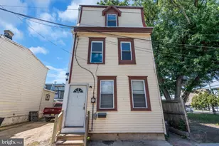 235 N Willow Ave, Gloucester City, NJ 08030 - Photo 2