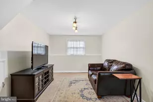 528 Lee Ann Rd, Cherry Hill, NJ 08034 - Photo 14