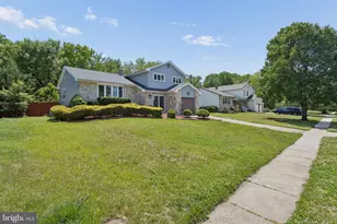 252 Sandringham Rd, Cherry Hill, NJ 08003 - Photo 2
