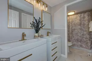 10 Edgeview Ln, Sicklerville, NJ 08081 - Photo 32