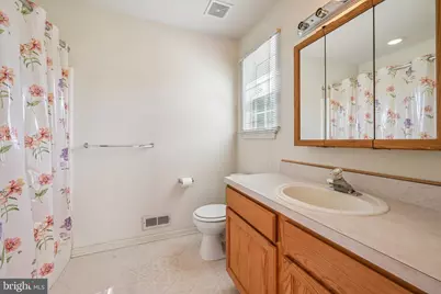 64 Peters Lane, Gloucester Township, NJ 08012 - Photo 10