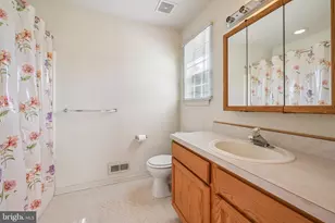 64 Peters Ln, Gloucester Township, NJ 08012 - Photo 10