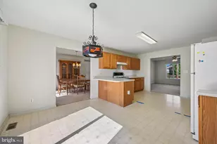 64 Peters Ln, Gloucester Township, NJ 08012 - Photo 14