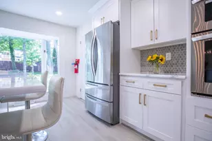 1028 Cardinal Ln, Cherry Hill, NJ 08003 - Photo 6