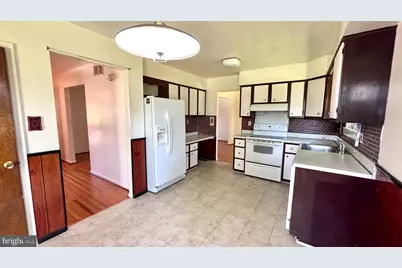 1104 Hudson Avenue, Voorhees, NJ 08043 - Photo 12