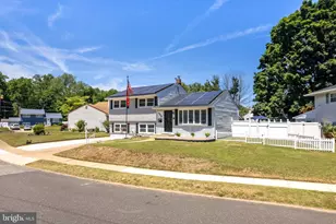 305 Cecelia Dr, Gloucester Township, NJ 08012 - Photo 34