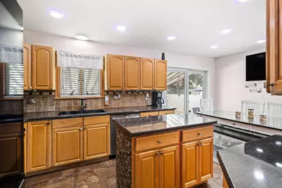 305 Cecelia Drive, Gloucester Township, NJ 08012 - Photo 8